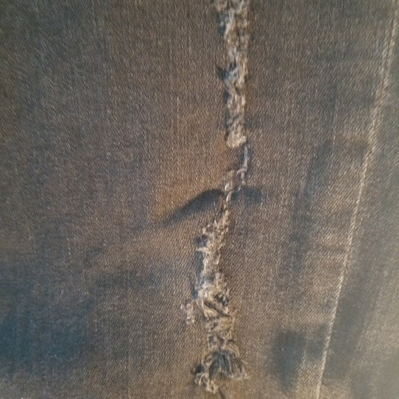 AG Jeans - Picture 3 of 5